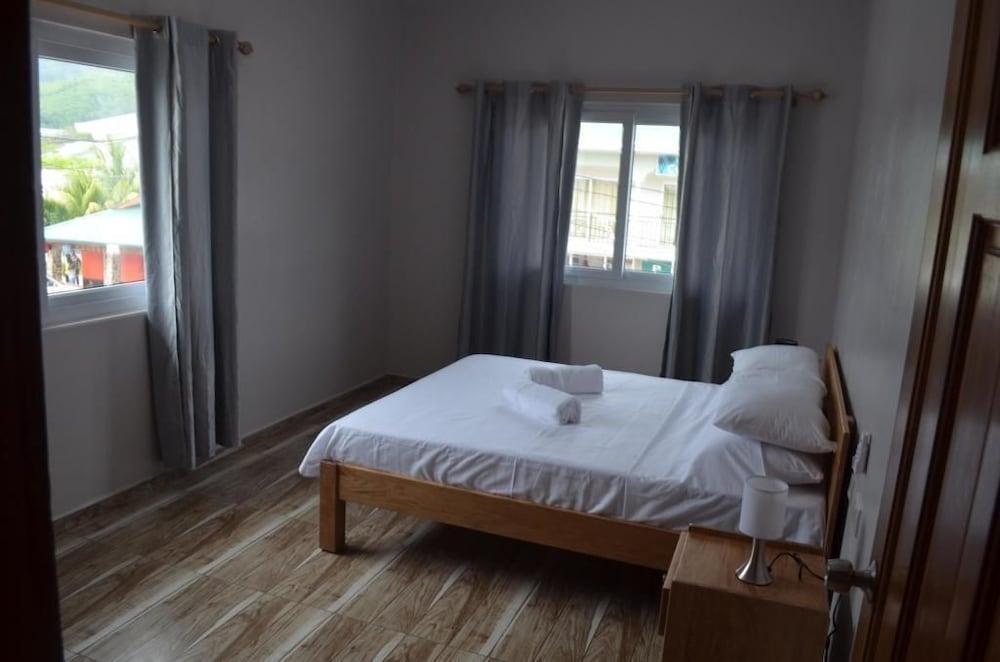 Lägenhet på 140 m² i Mahé-ön, med 4 sovrum och 4 badrum  Anse Royale Exteriör bild